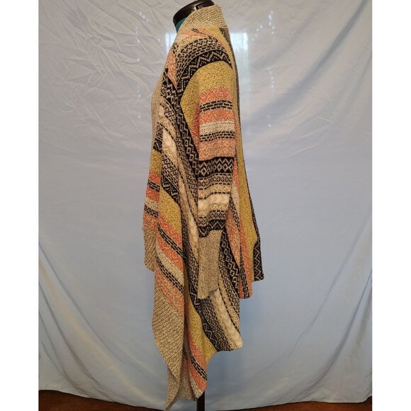 Banana - Striped Cardigan - Picture 5 of 7